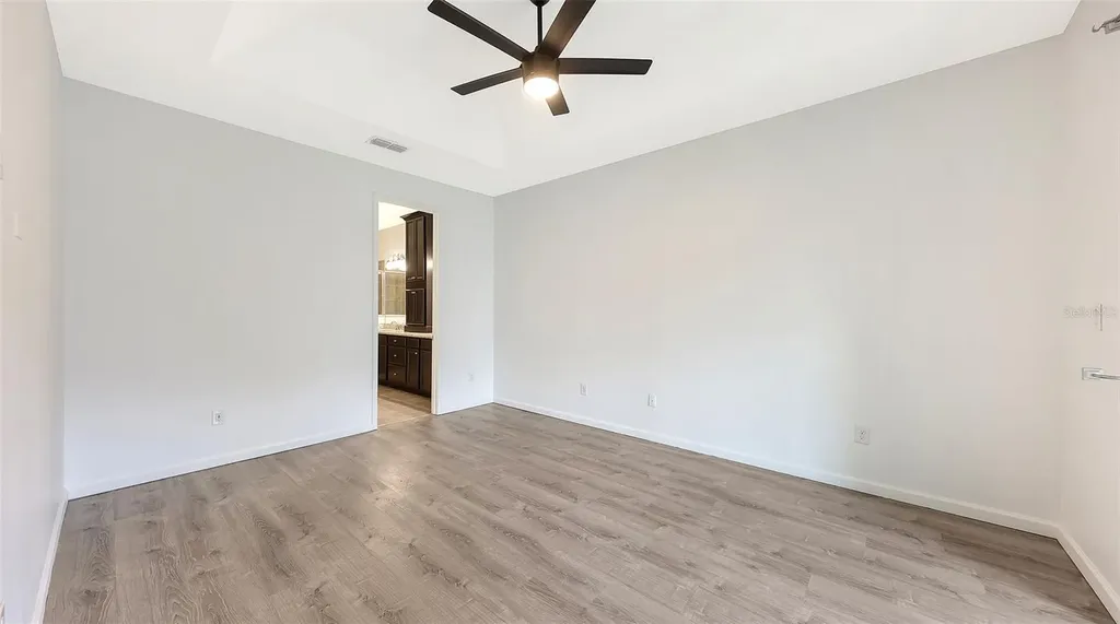 11824 Meadowgate Place Bradenton FL 34211