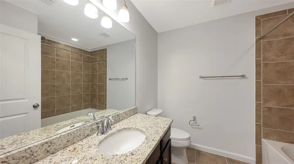 11824 Meadowgate Place Bradenton FL 34211