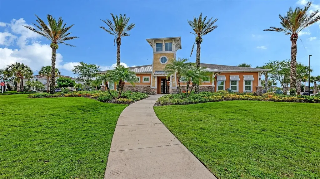 11824 Meadowgate Place Bradenton FL 34211