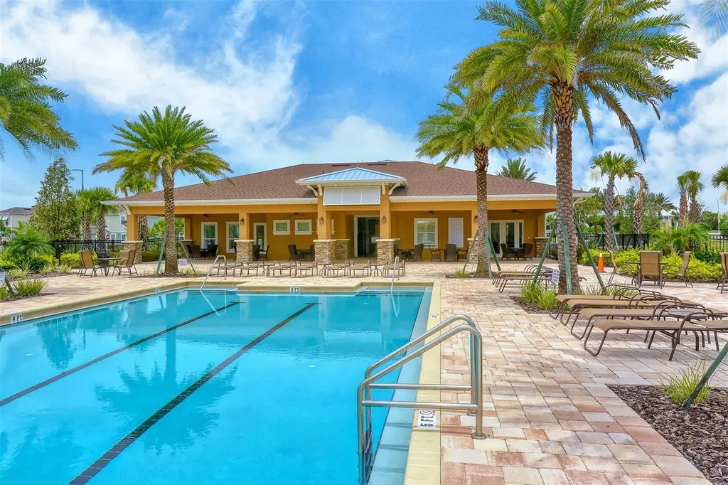 11824 Meadowgate Place Bradenton FL 34211
