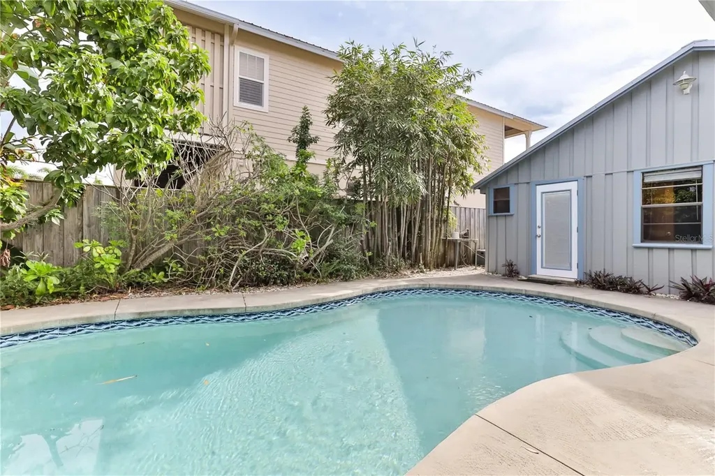 314 Due East Street New Smyrna Beach FL 32169