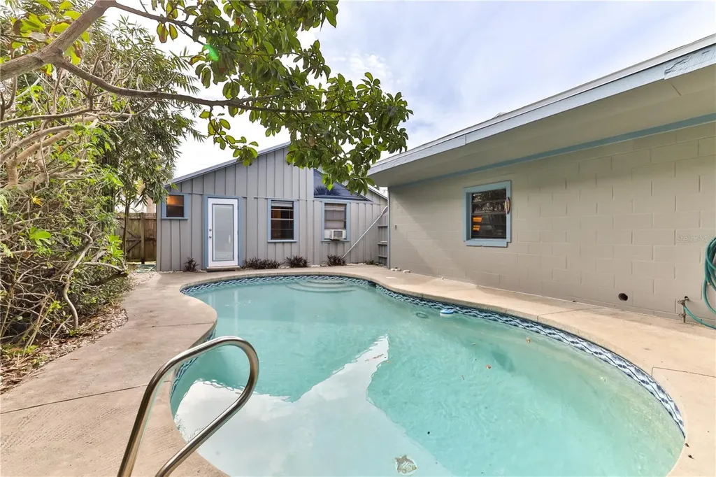 314 Due East Street New Smyrna Beach FL 32169