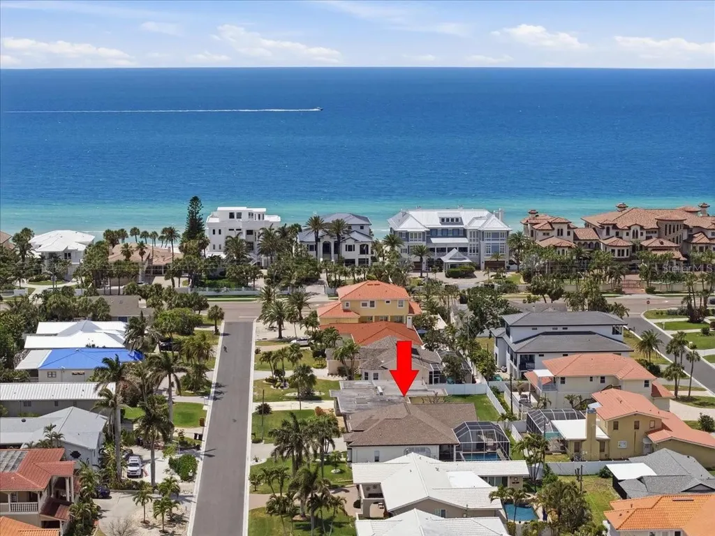 109 16th Street Belleair Beach FL 33786
