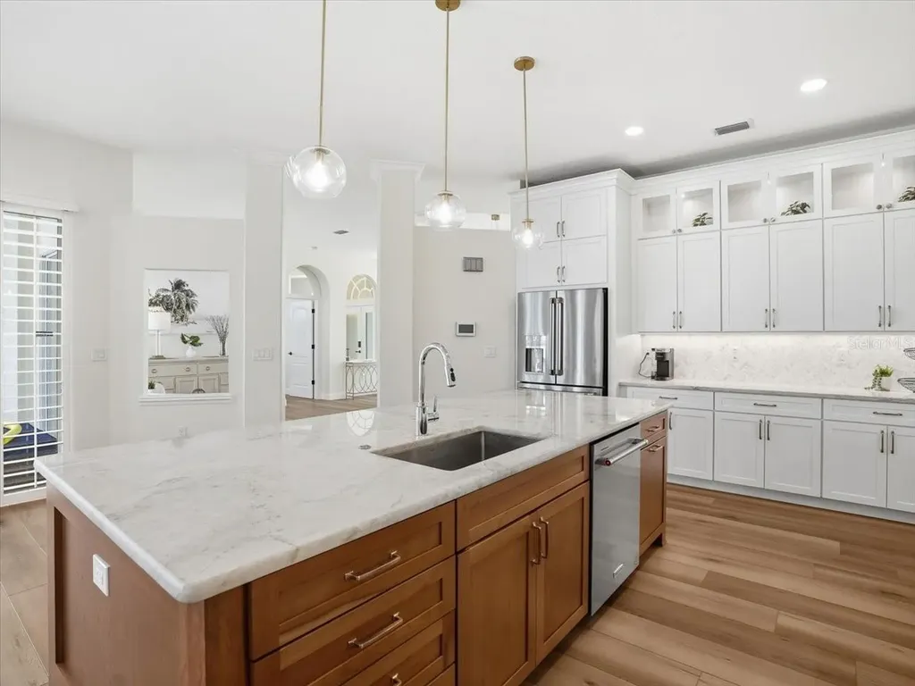 109 16th Street Belleair Beach FL 33786