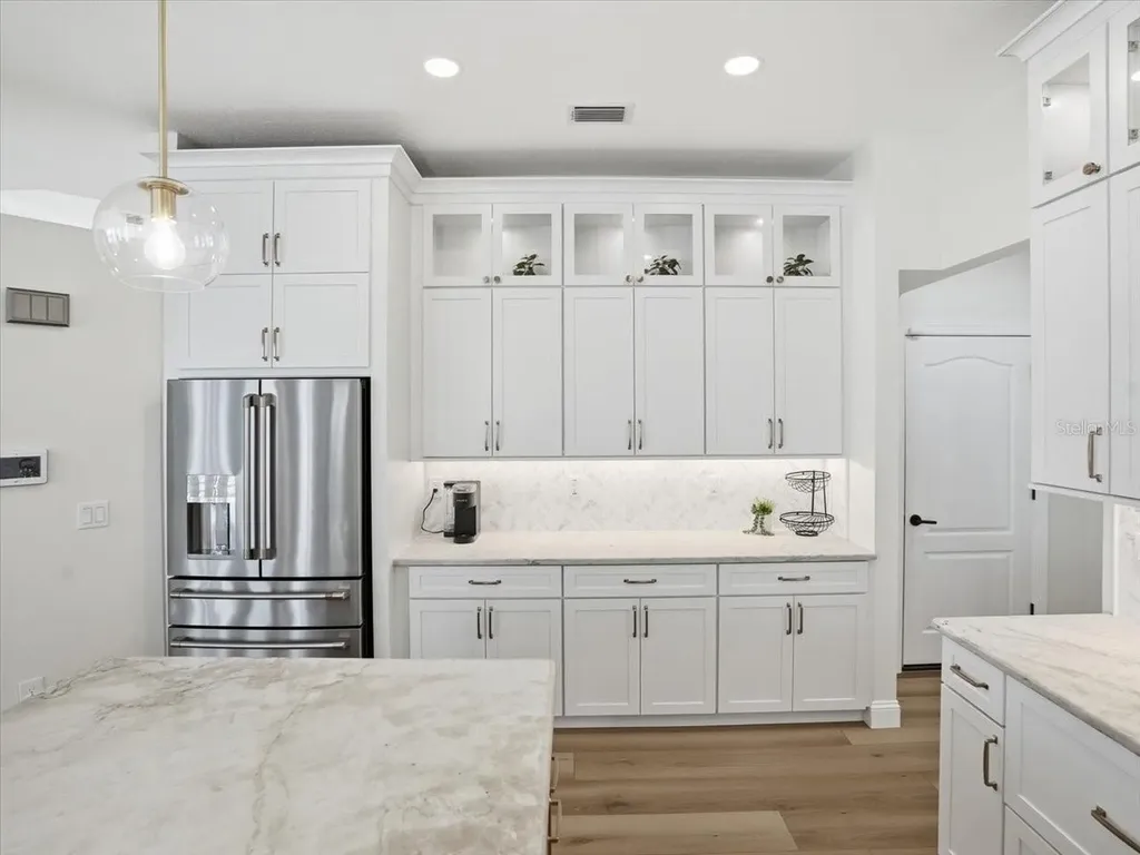 109 16th Street Belleair Beach FL 33786