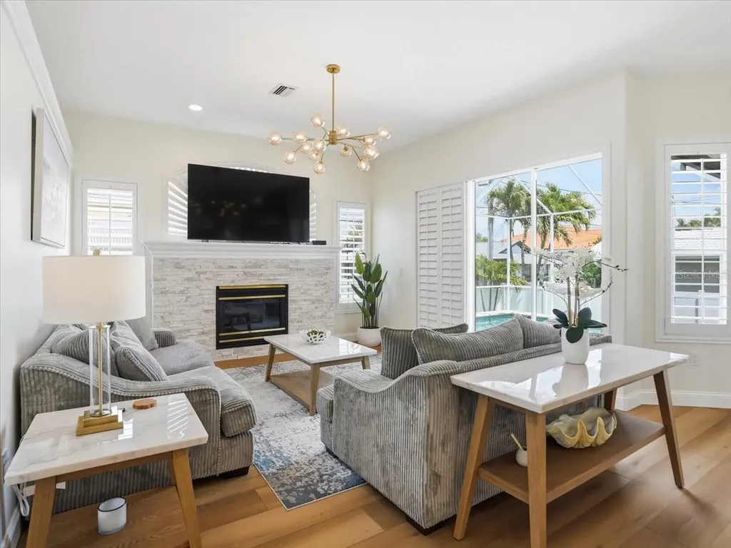 109 16th Street Belleair Beach FL 33786