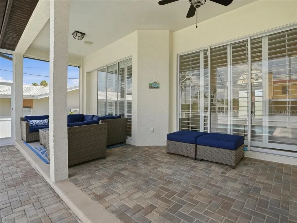 109 16th Street Belleair Beach FL 33786