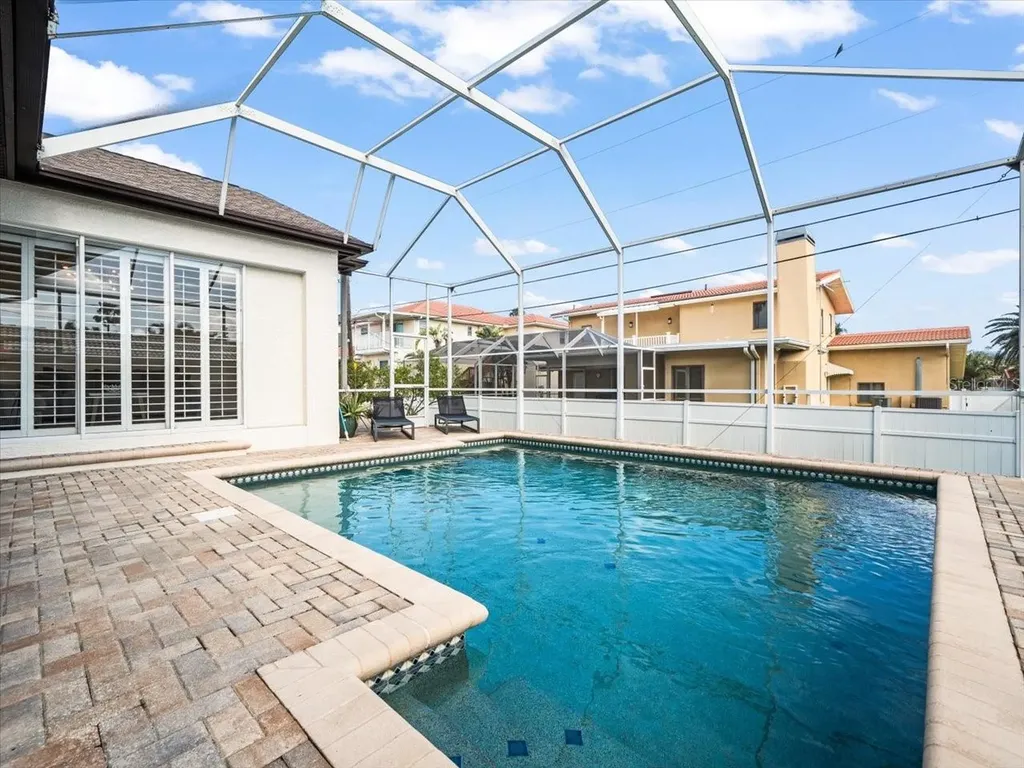 109 16th Street Belleair Beach FL 33786