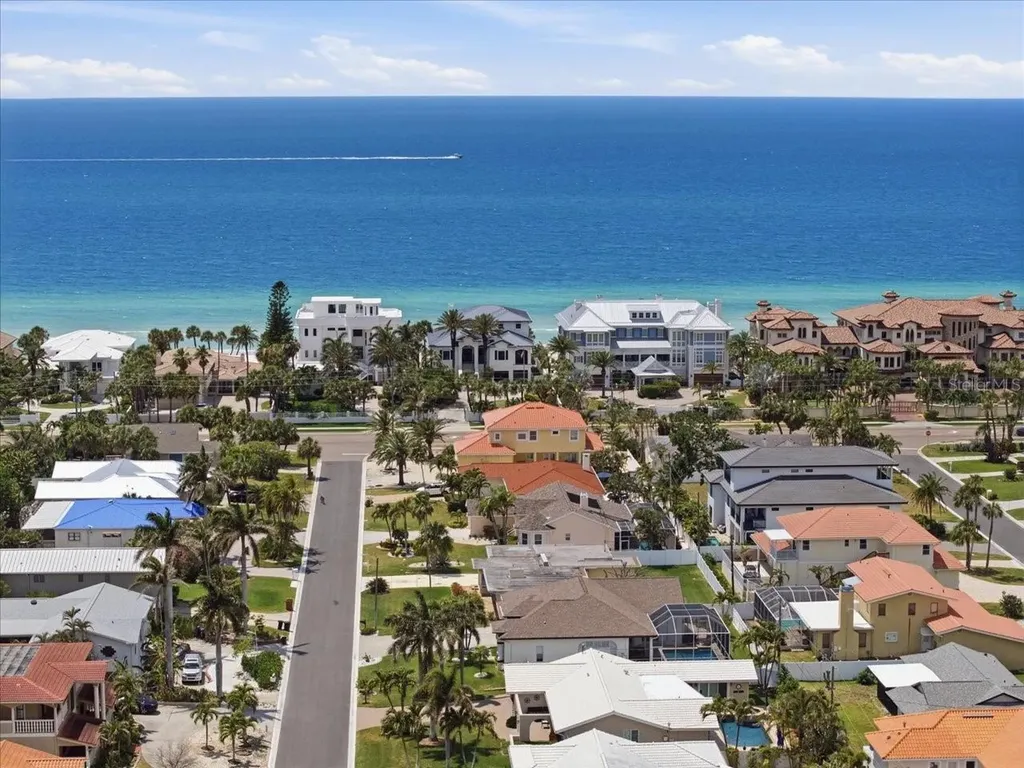 109 16th Street Belleair Beach FL 33786