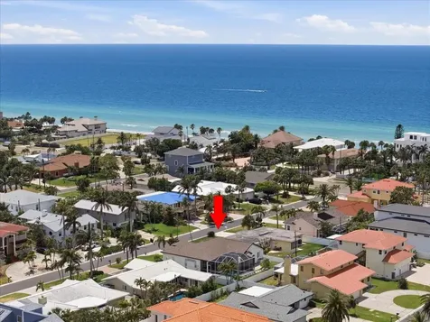 109 16th Street Belleair Beach FL 33786