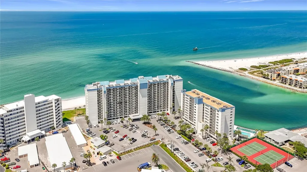 7100 Sunset Way St Pete Beach FL 33706
