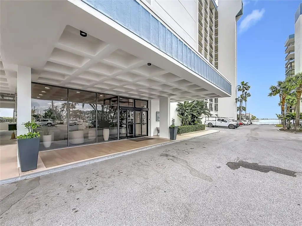 7100 Sunset Way St Pete Beach FL 33706