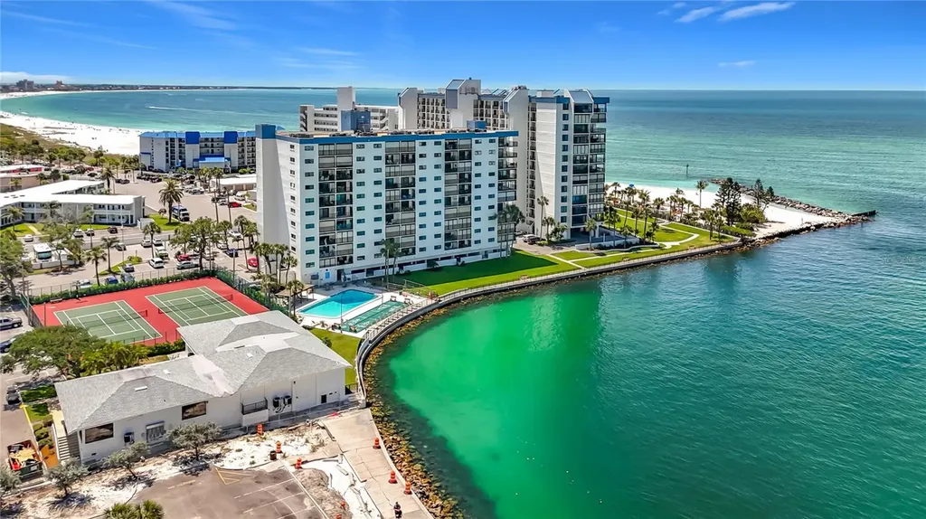 7100 Sunset Way St Pete Beach FL 33706