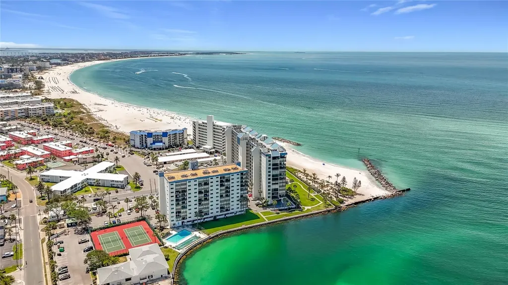 7100 Sunset Way St Pete Beach FL 33706