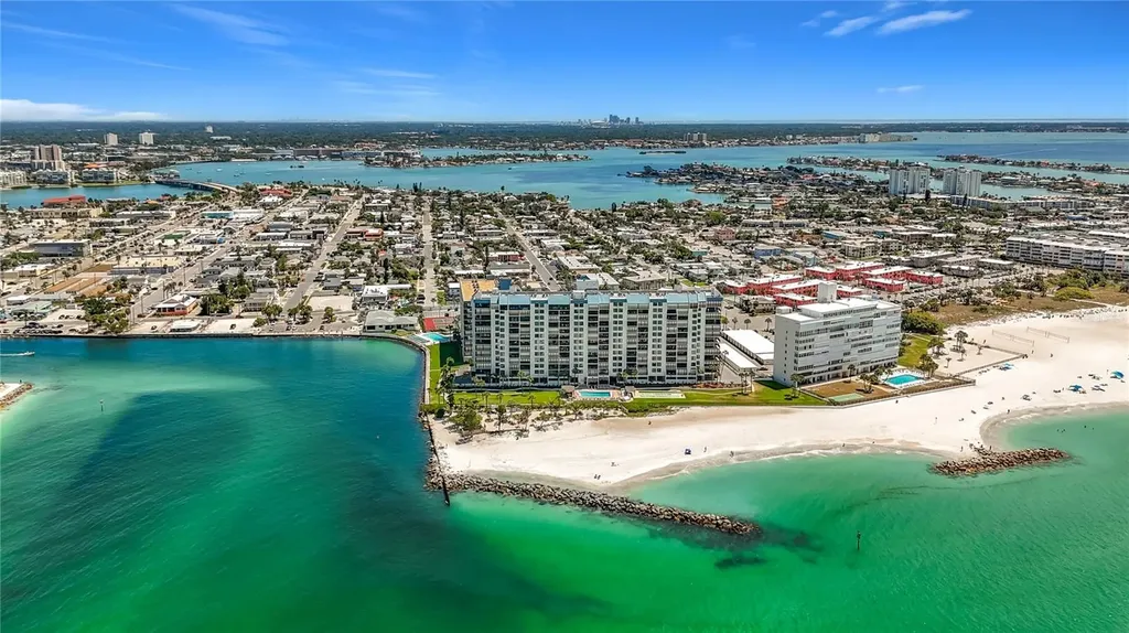 7100 Sunset Way St Pete Beach FL 33706
