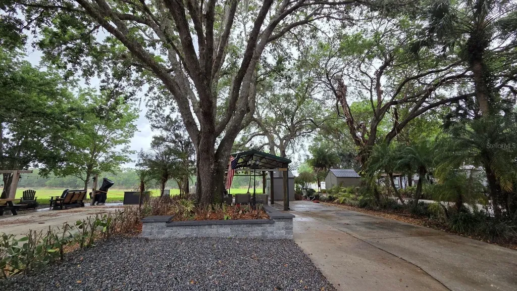 161 Horseshoe Bend River Ranch FL 33867