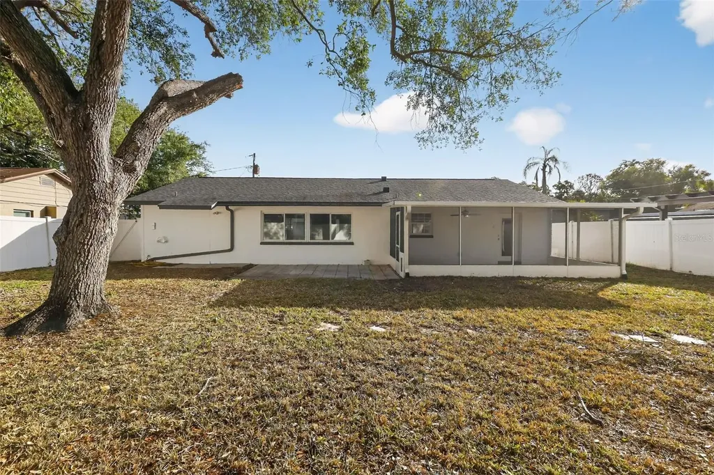 8317 Boxwood Drive Tampa FL 33615