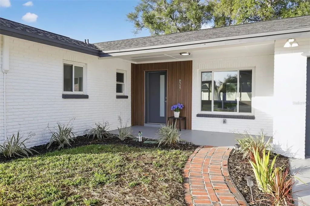 8317 Boxwood Drive Tampa FL 33615