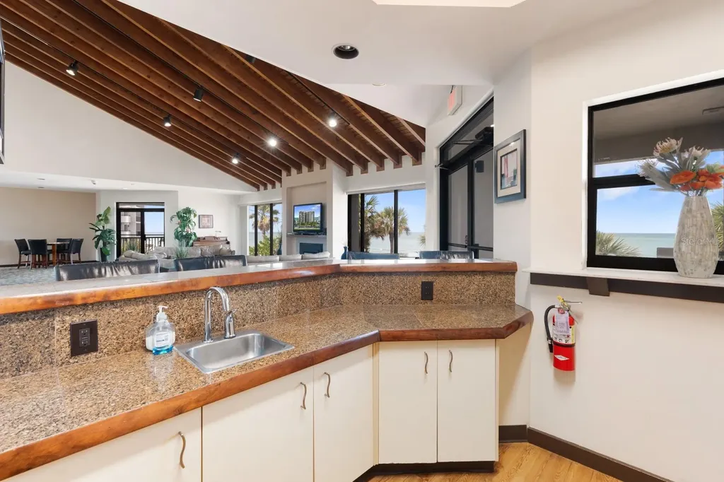 1600 Gulf Boulevard Clearwater Beach FL 33767