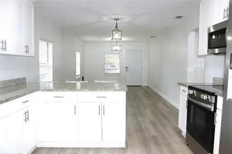 1302 E 33rd Avenue Tampa FL 33603