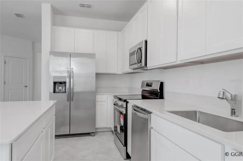 3290 Laurent Loop Davenport FL 33837
