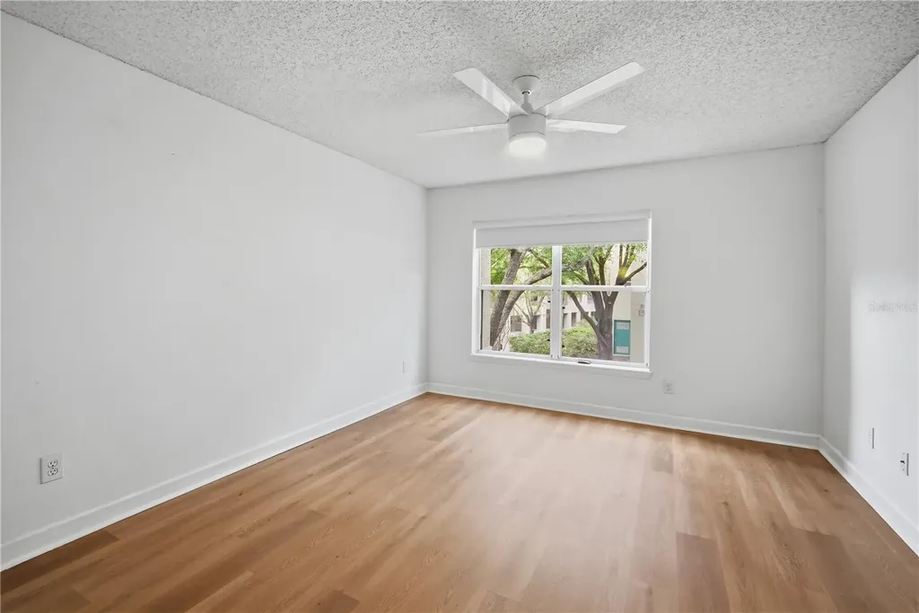 604 Seascape Way Tampa FL 33602