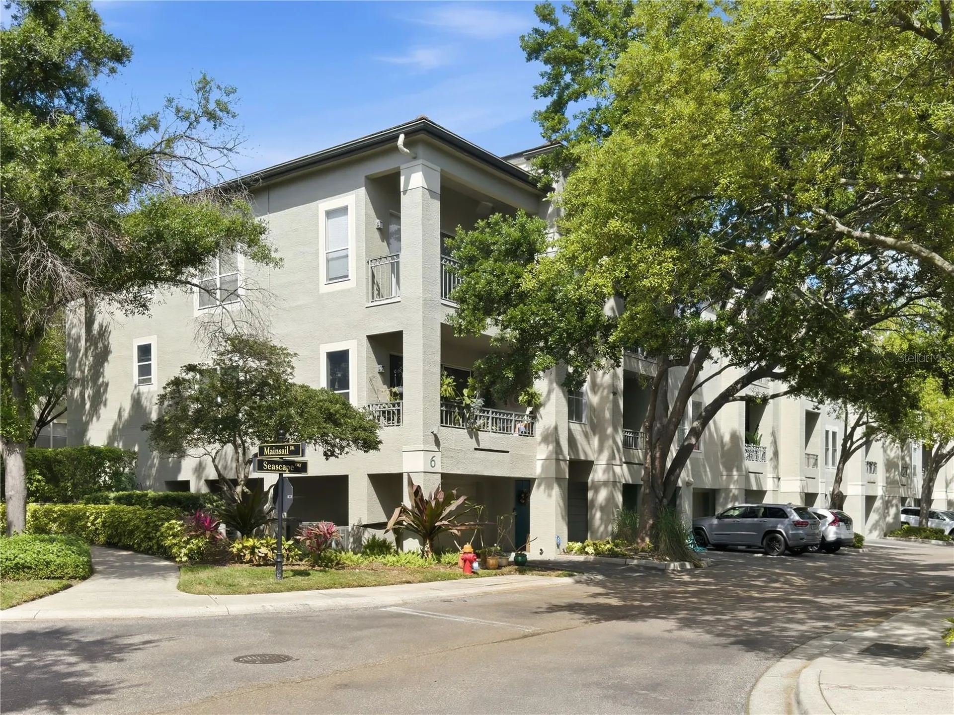 604 Seascape Way Tampa FL 33602