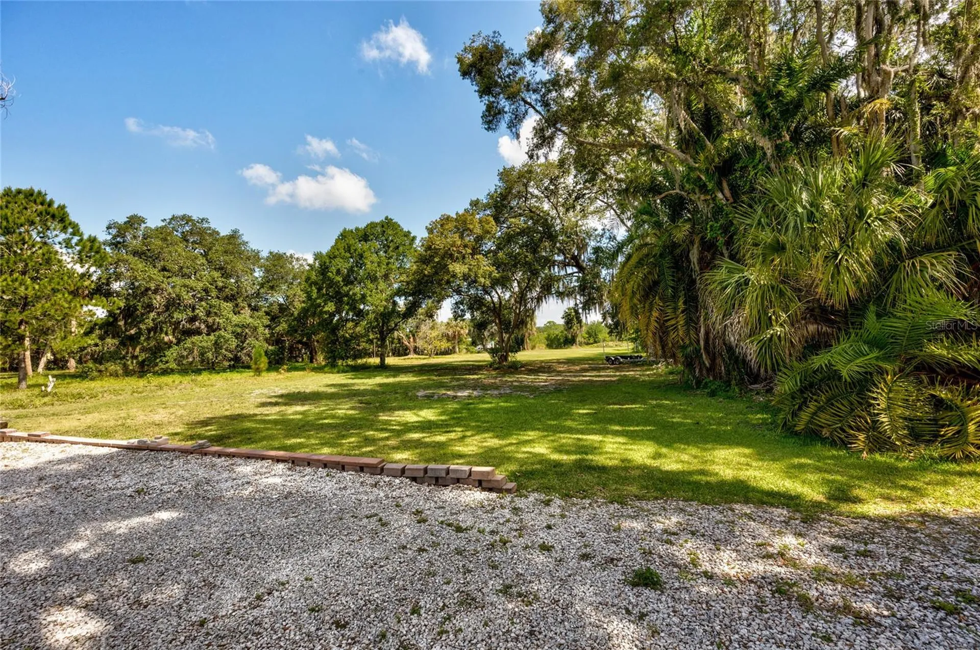 102 Dickman Drive SW Ruskin FL 33570