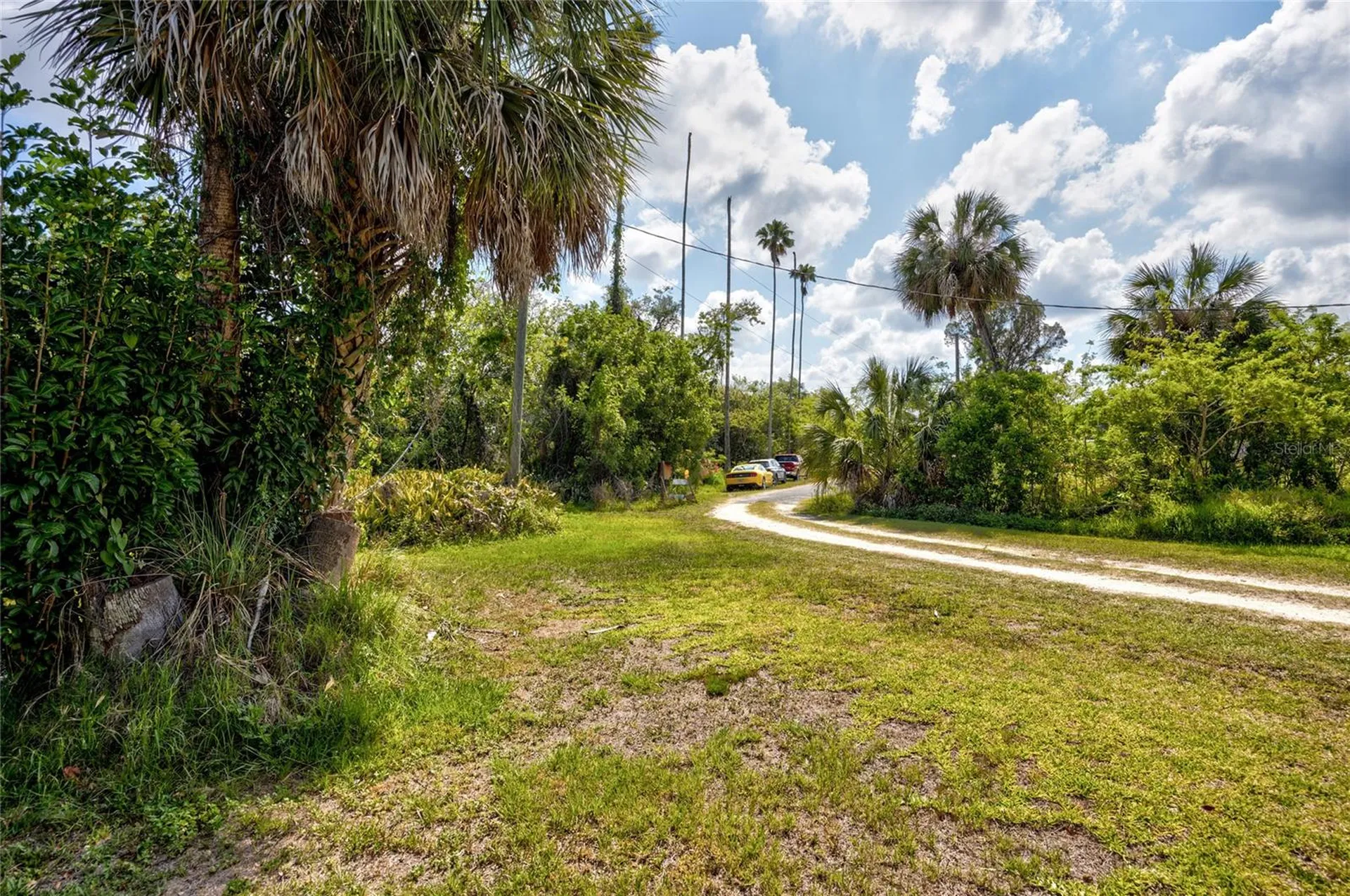 102 Dickman Drive SW Ruskin FL 33570