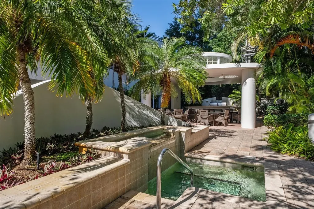 401 S Palm Avenue Sarasota FL 34236