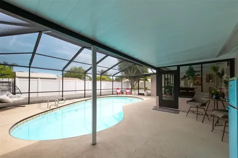 14321 113th Avenue N Largo FL 33774