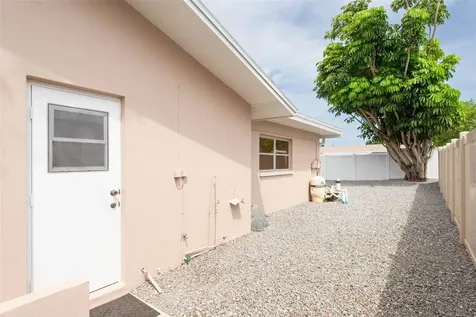 14321 113th Avenue N Largo FL 33774
