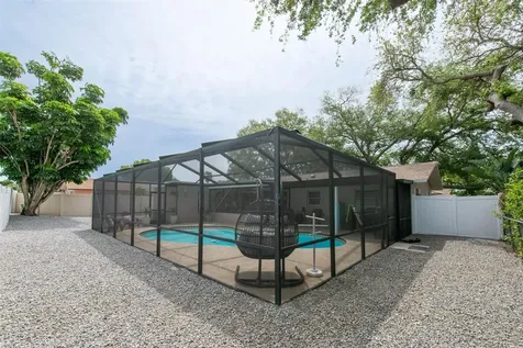 14321 113th Avenue N Largo FL 33774