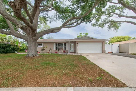 14321 113th Avenue N Largo FL 33774