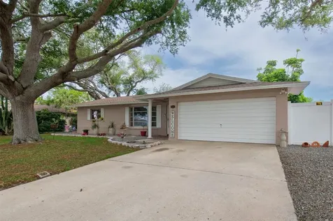 14321 113th Avenue N Largo FL 33774