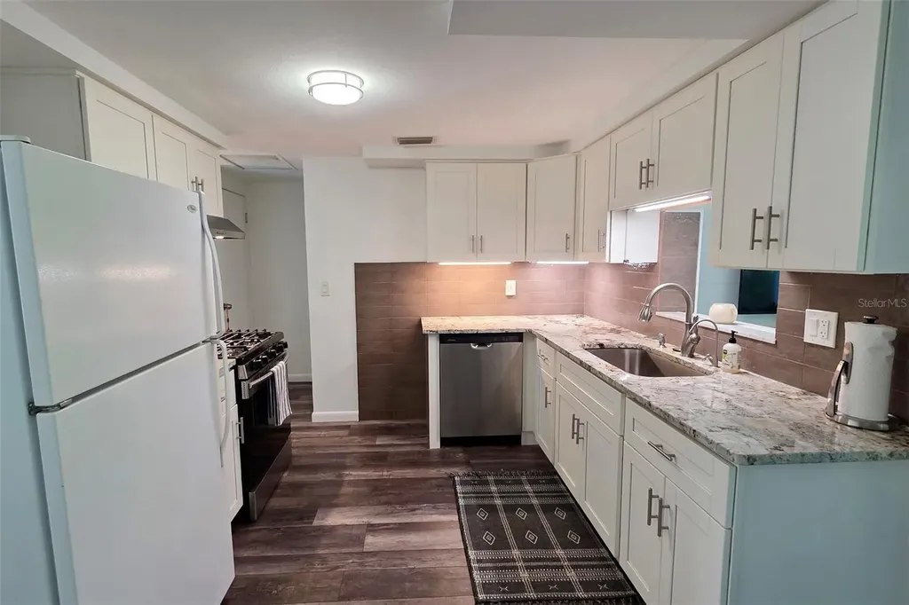 3419 Chapel Drive Sarasota FL 34234