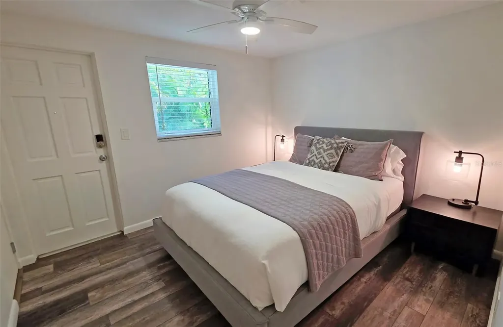 3419 Chapel Drive Sarasota FL 34234