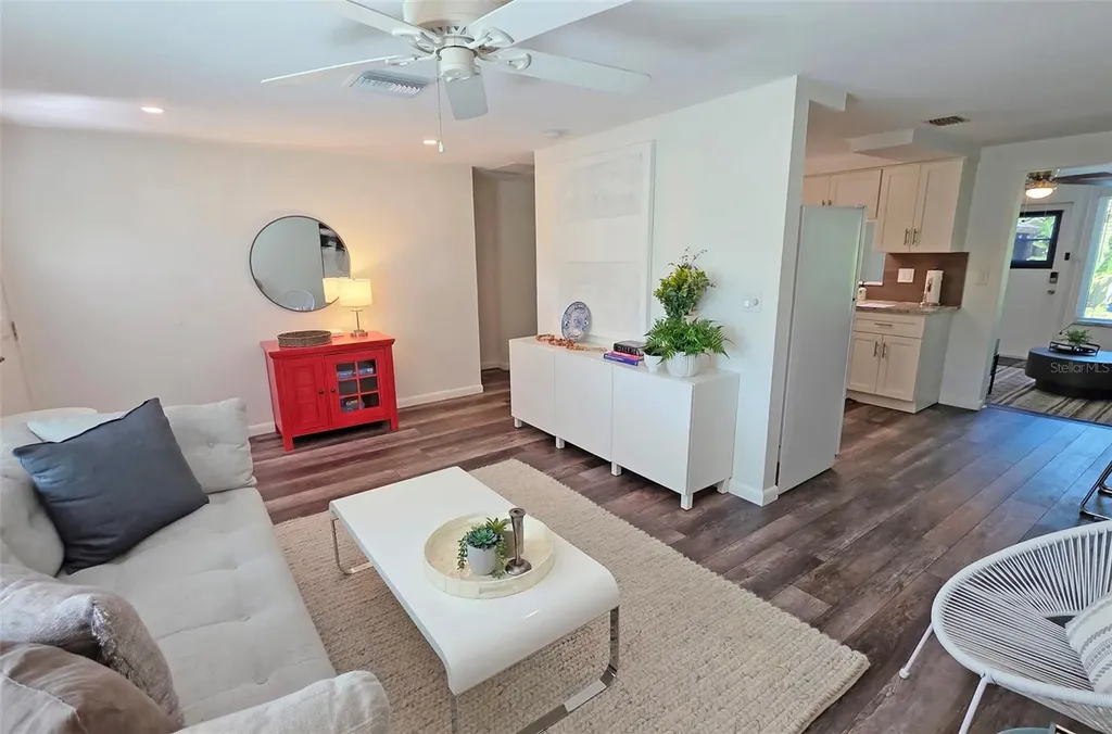 3419 Chapel Drive Sarasota FL 34234
