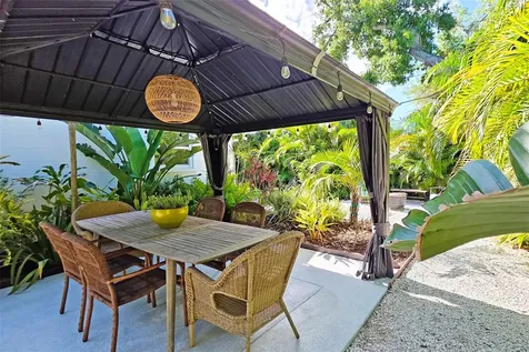 3419 Chapel Drive Sarasota FL 34234