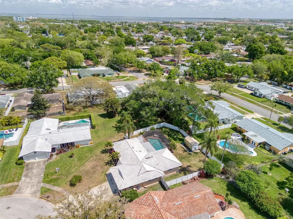 2315 Minneola Road Clearwater FL 33764