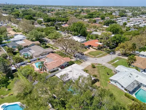2315 Minneola Road Clearwater FL 33764