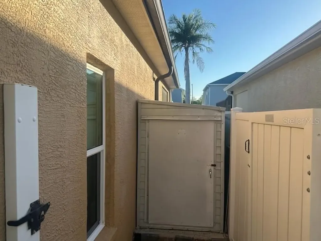 11602 Windsorton Way Tampa FL 33626