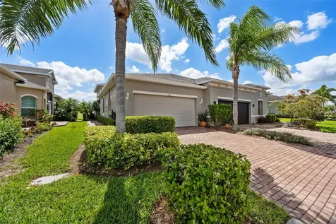 718 Chipper Drive Sun City Center FL 33573