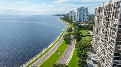 3301 Bayshore Boulevard Tampa FL 33629