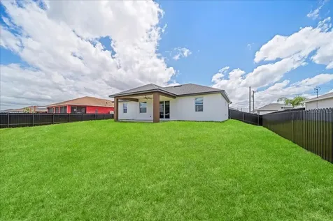 2914 23rd Street SW Lehigh Acres FL 33976