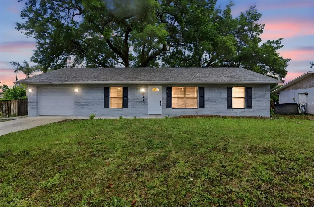 3211 Yule Tree Drive Edgewater FL 32141