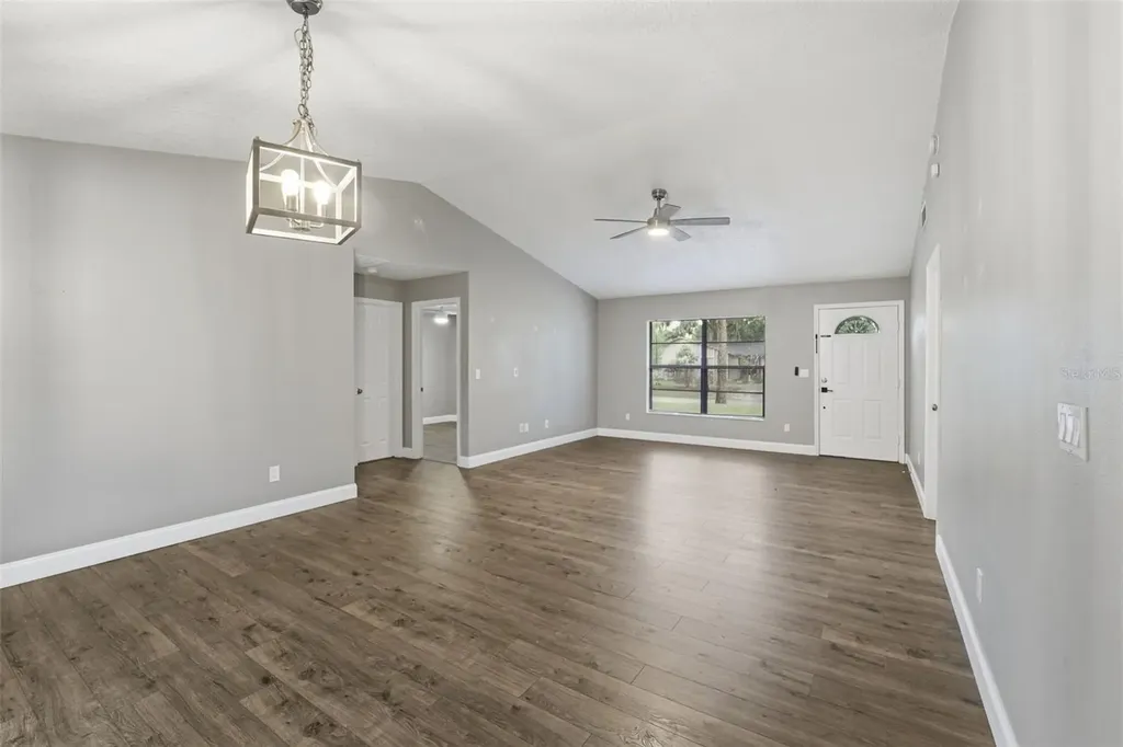 3211 Yule Tree Drive Edgewater FL 32141