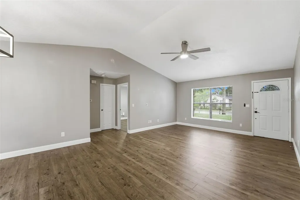 3211 Yule Tree Drive Edgewater FL 32141