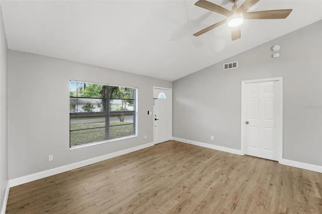 3211 Yule Tree Drive Edgewater FL 32141