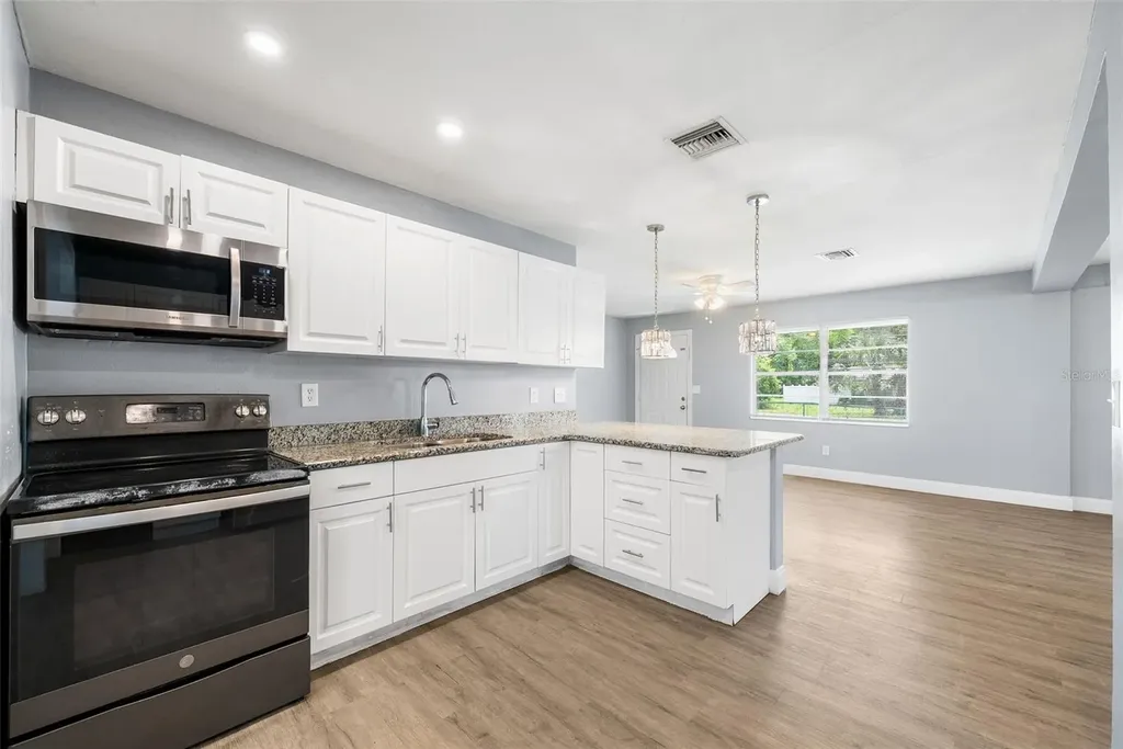 2213 NE 36th Street Ocala FL 34479